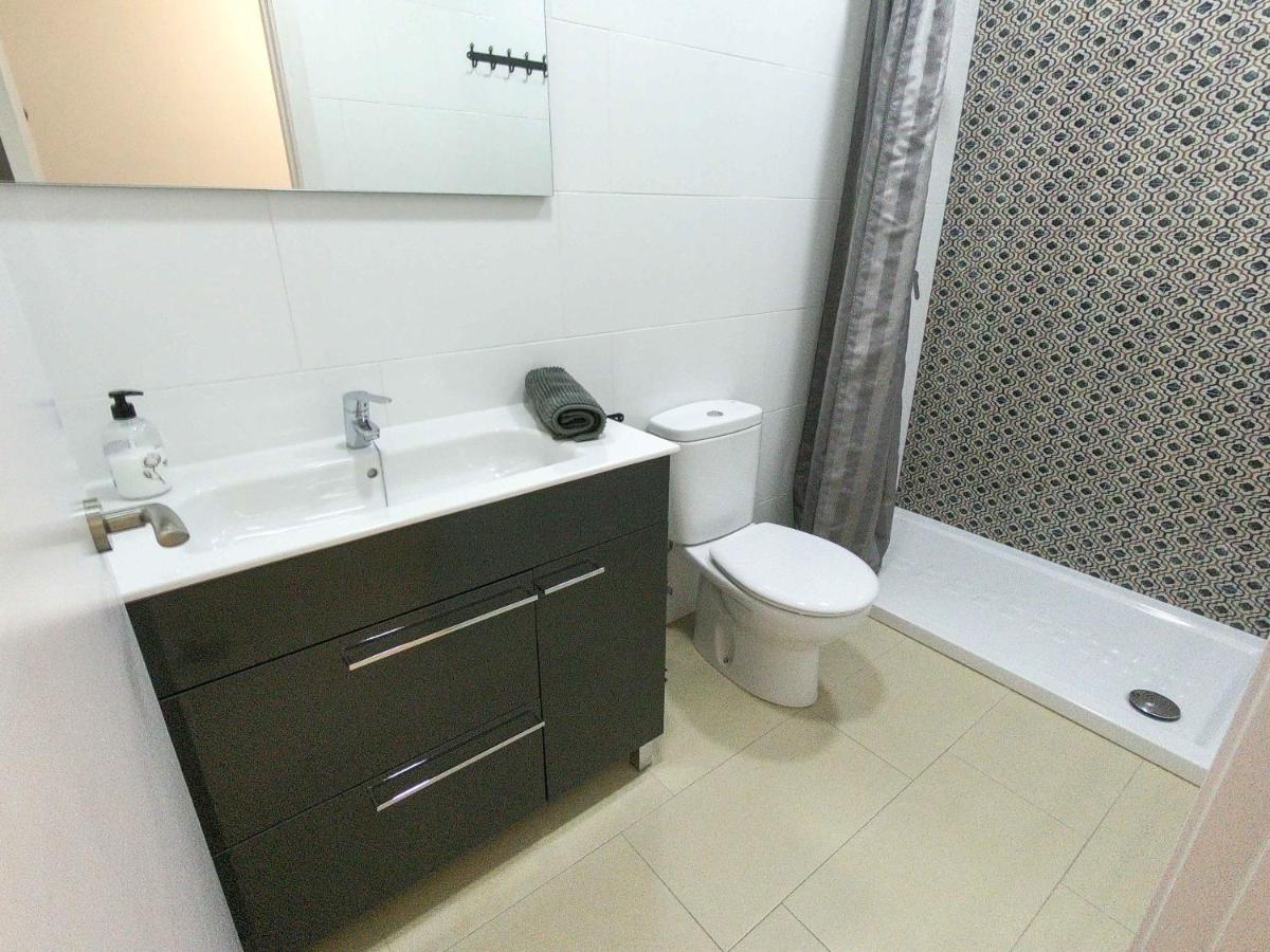 Noria Is A Comfortable Apartment With Patio And Large Terrace In Conil コニル・デ・ラ・フロンテラ エクステリア 写真